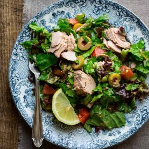 Sunrise Tuna Salad with Olive and Tomato